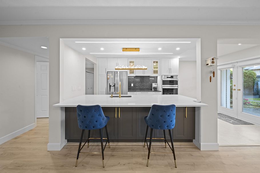 103 3399 Capilano Crescent North Vancouver, BC - 13