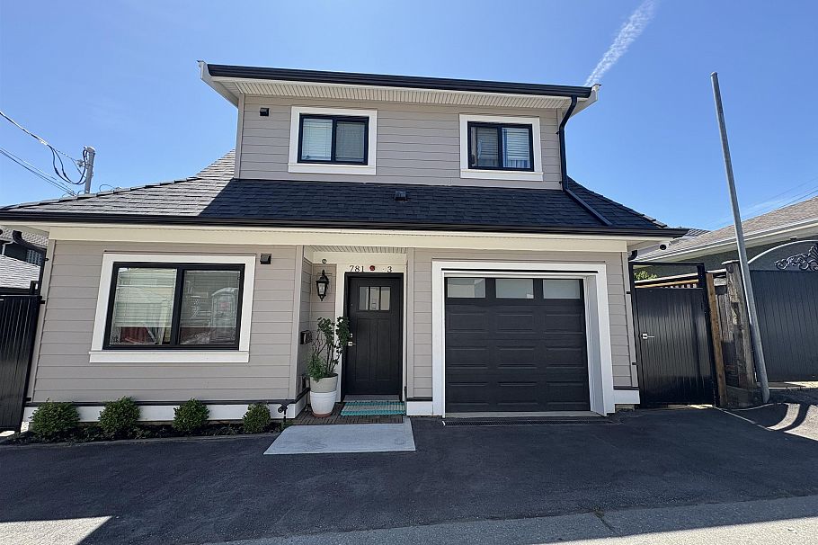 781 W 61st Avenue Vancouver, BC - 5