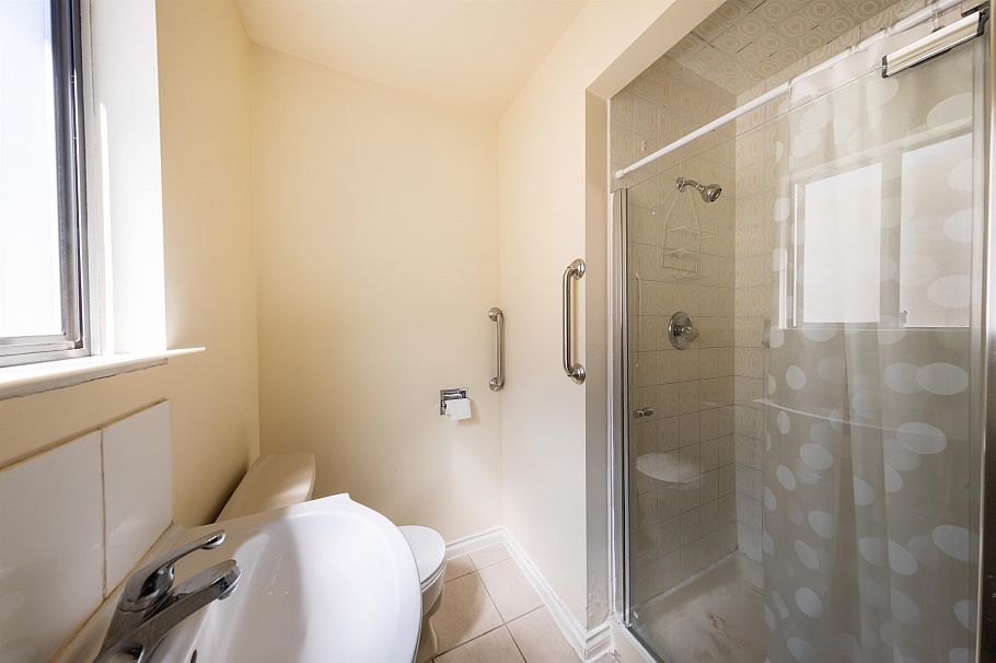 5591 Clarendon Street Vancouver, BC - 13