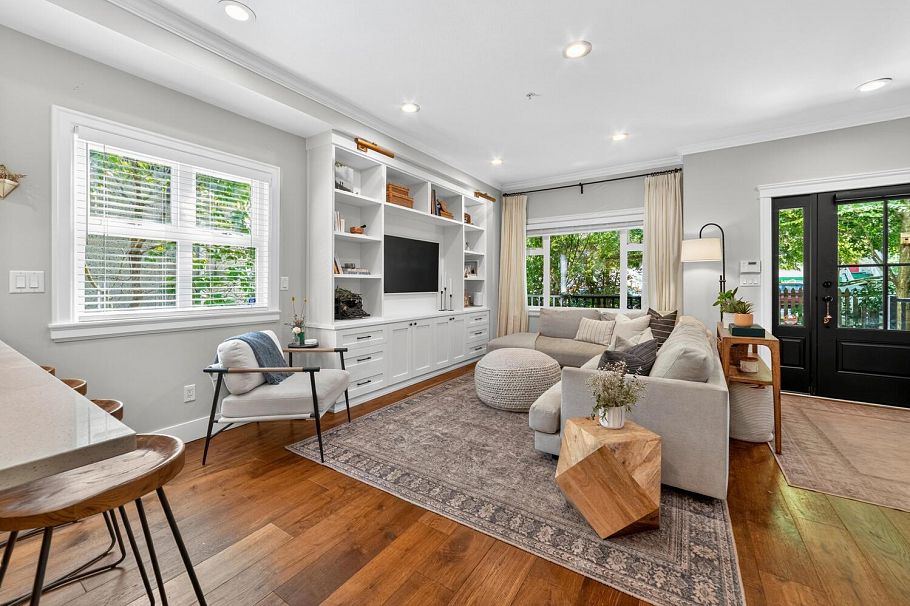 1741 E 15th Avenue Vancouver, BC - 7