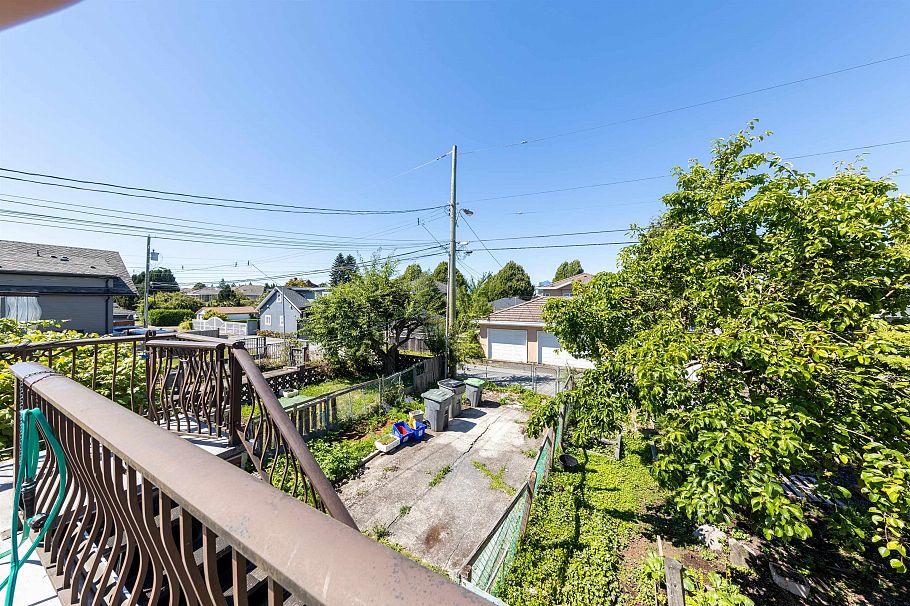 5591 Clarendon Street Vancouver, BC - 15