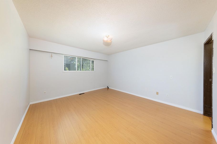 5591 Clarendon Street Vancouver, BC - 8