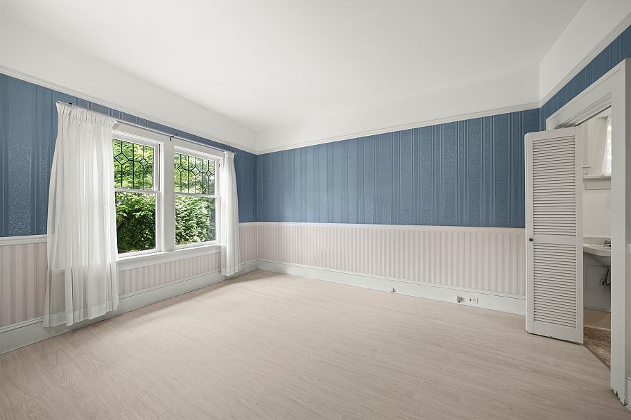 3492 W 34th Avenue Vancouver, BC - 21