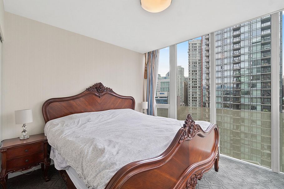 1702 1277 Melville Street Vancouver, BC - 8