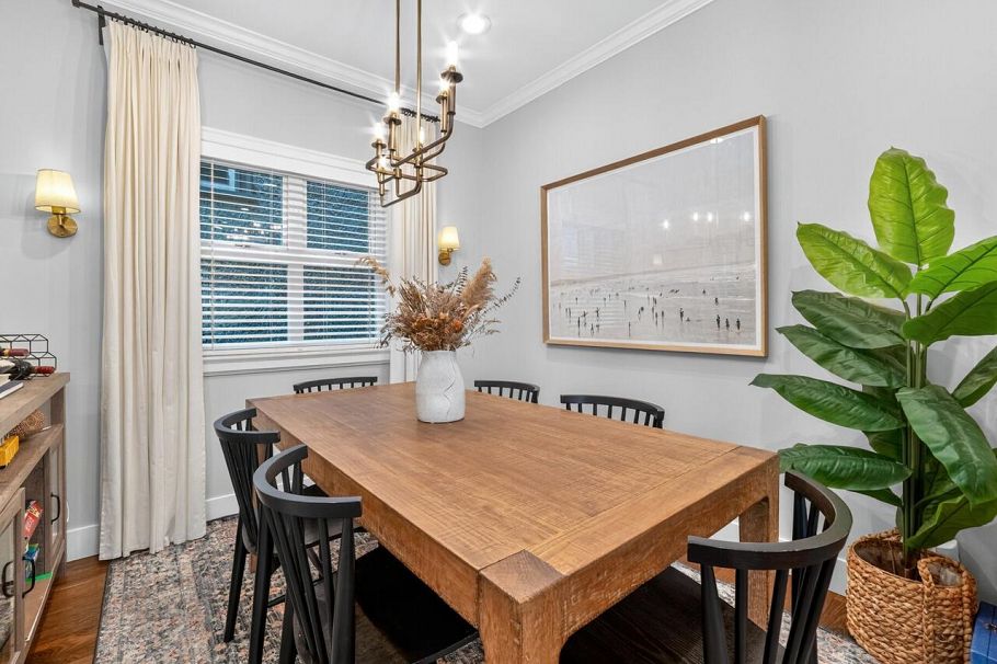 1741 E 15th Avenue Vancouver, BC - 6