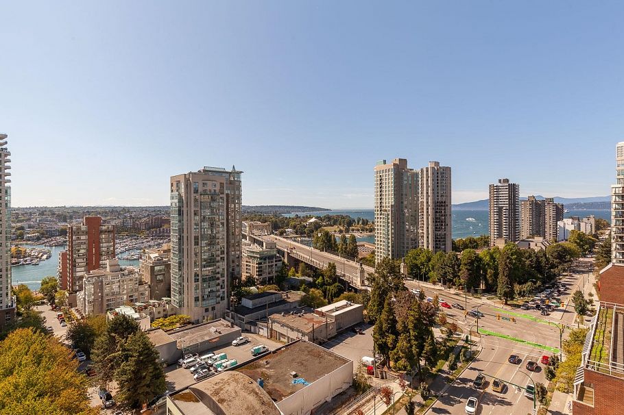 1403 889 Pacific Street Vancouver, BC - 32