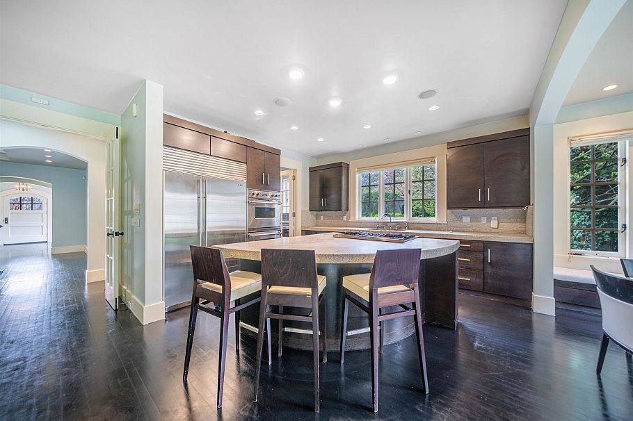 1610 Wesbrook Crescent Vancouver, BC - 12