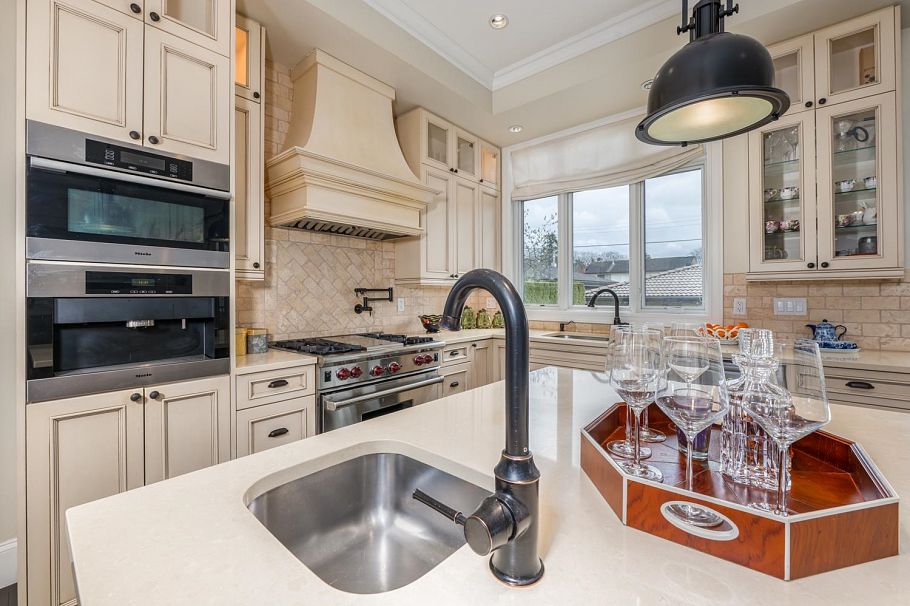 4022 W 30th Avenue Vancouver, BC - 13