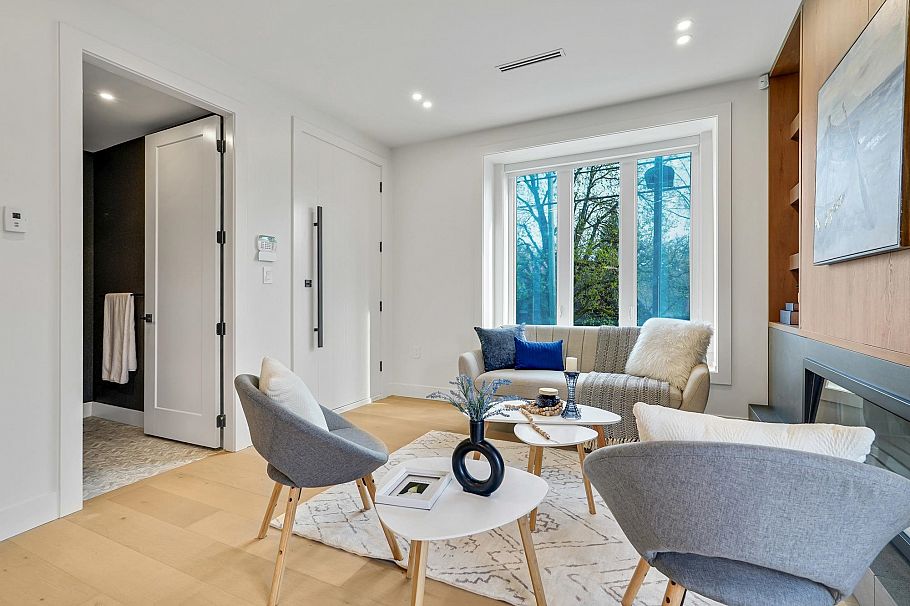 3483 Adanac Street Vancouver, BC - 6