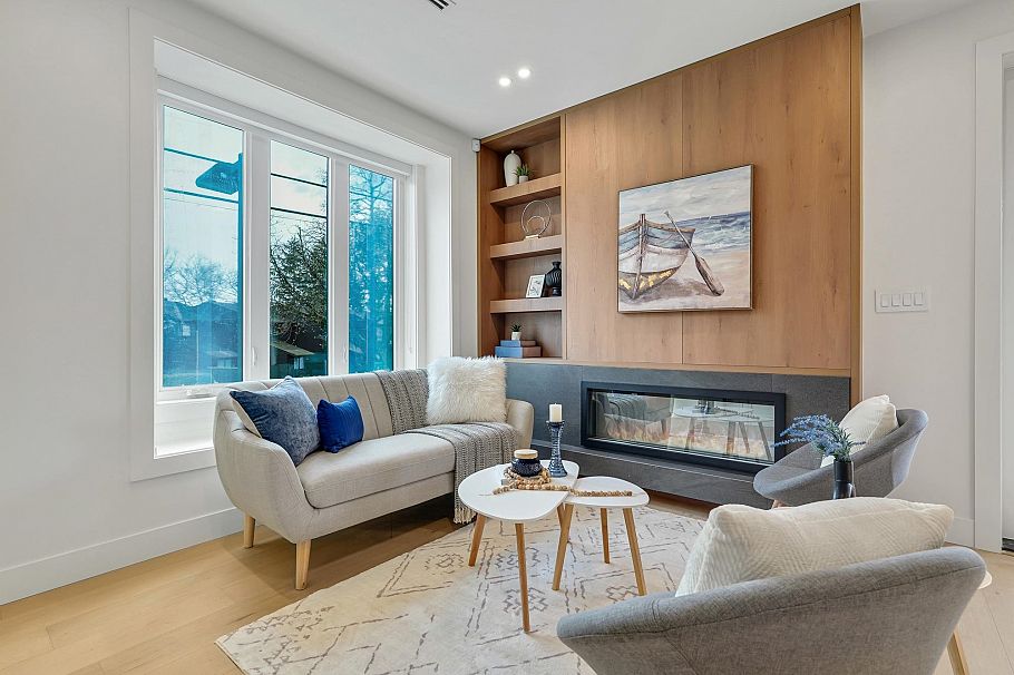 3483 Adanac Street Vancouver, BC - 1