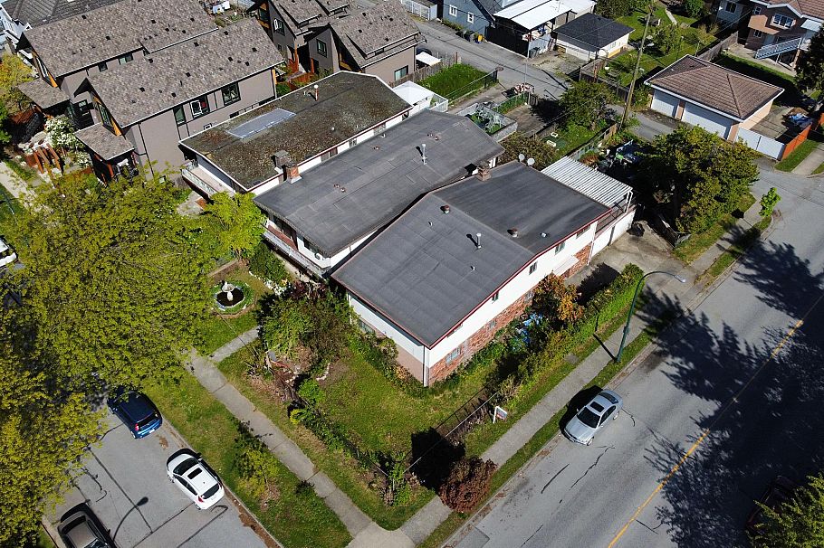 5591 Clarendon Street Vancouver, BC - 3