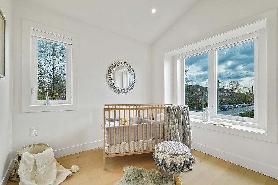 3483 Adanac Street Vancouver, BC - 14