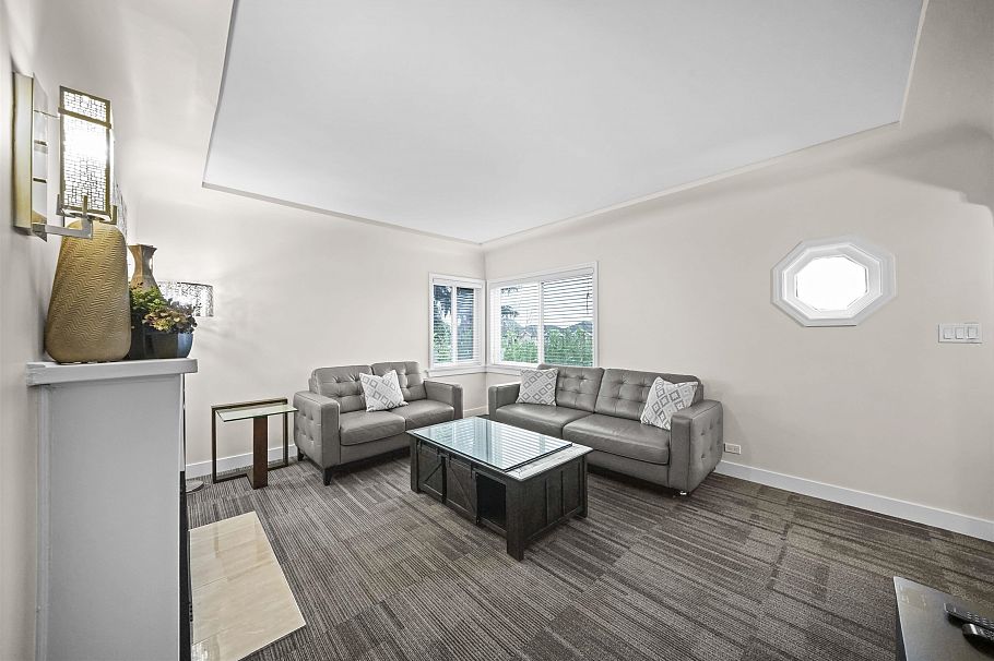 1715 SE Marine Drive Vancouver, BC - 15