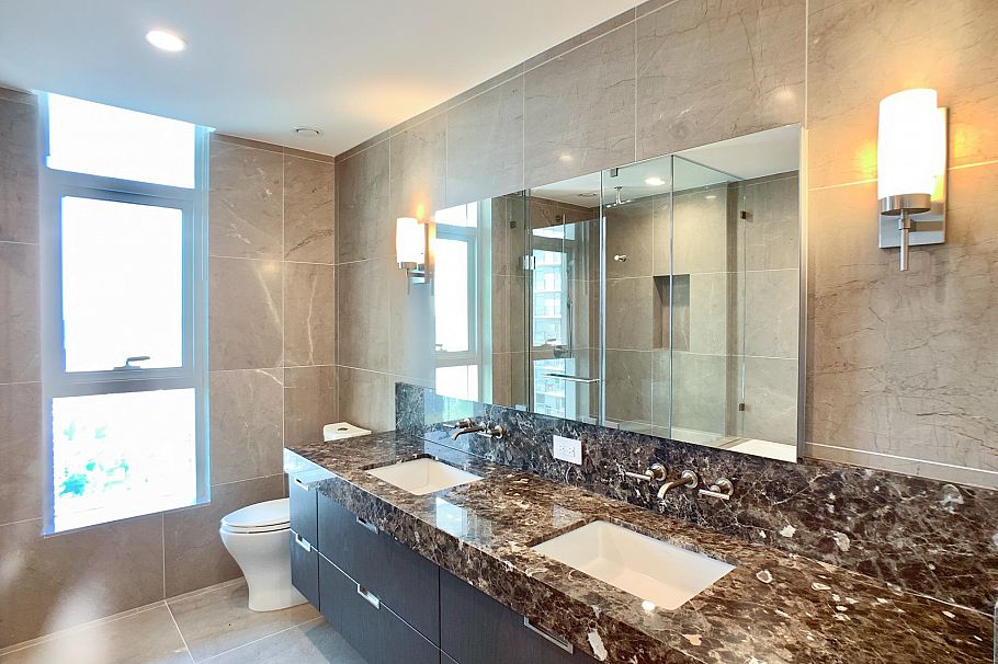 2504 1335 Howe Street Vancouver, BC - 10