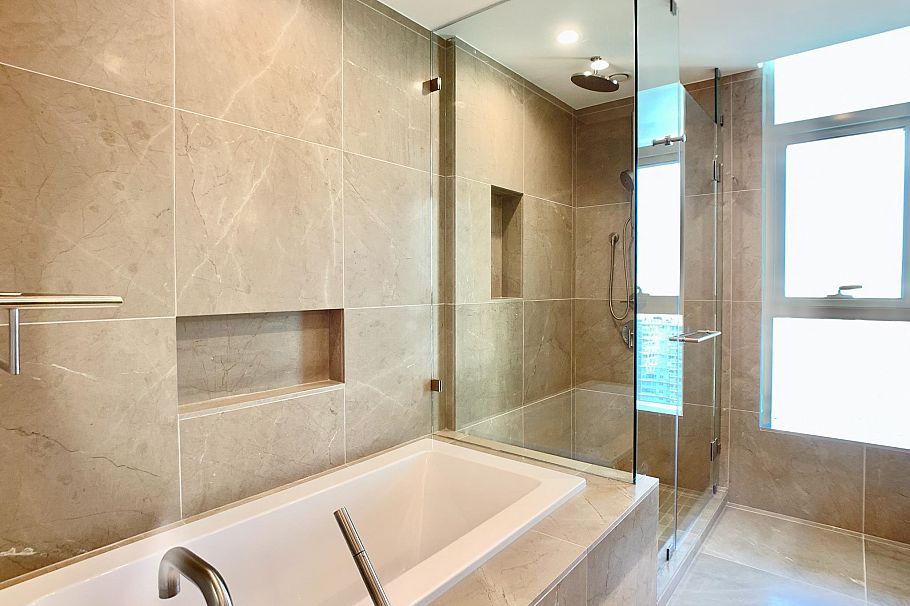 2504 1335 Howe Street Vancouver, BC - 12