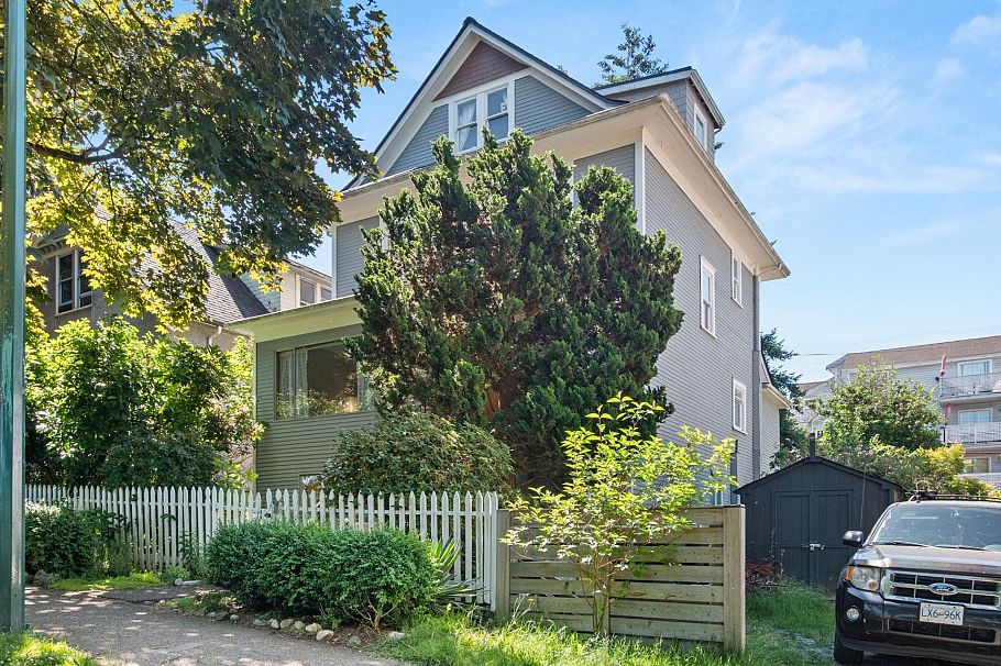 1524 William Street Vancouver, BC - 1