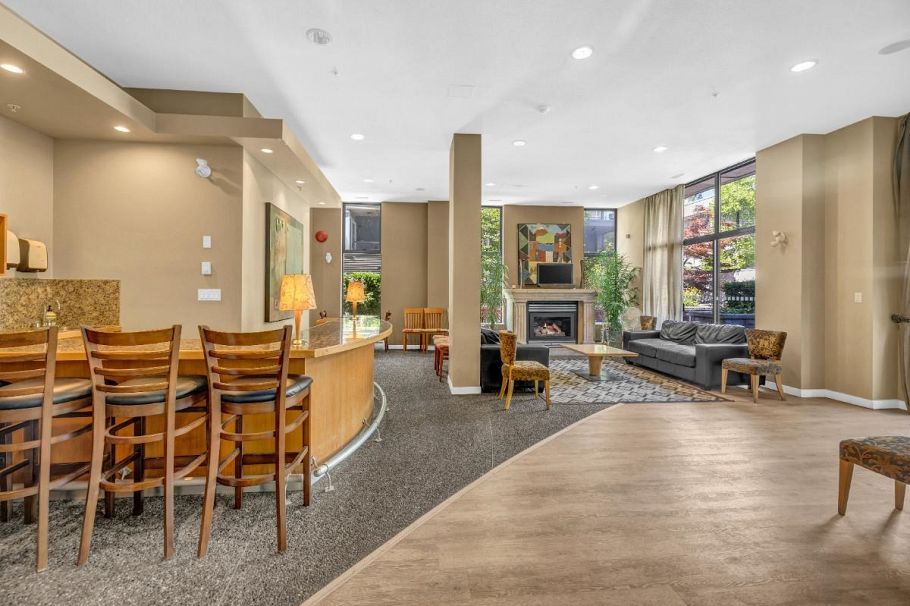 209 2228 Marstrand Avenue Vancouver, BC - 26