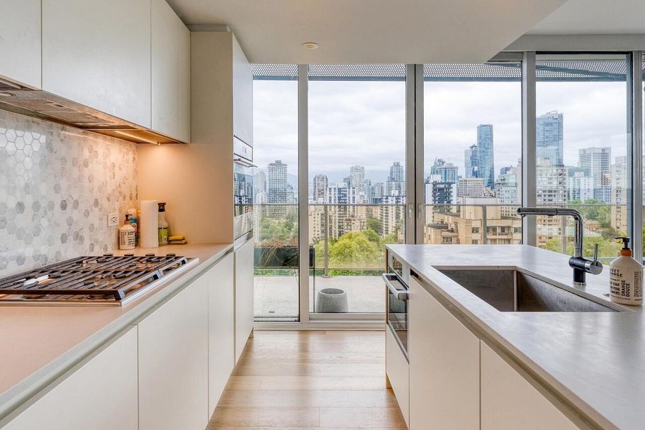 1704 1180 Broughton Street Vancouver, BC - 10