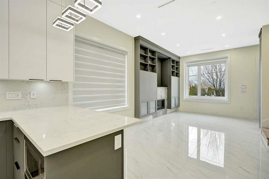 1548 E 41st Avenue Vancouver, BC - 29