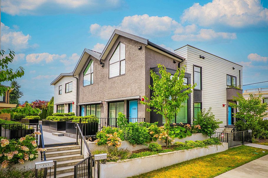 7351 Oak Street Vancouver, BC - 3