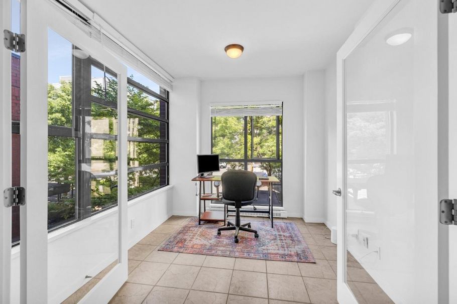 209 2228 Marstrand Avenue Vancouver, BC - 6