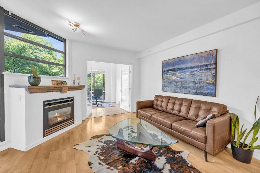 209 2228 Marstrand Avenue Vancouver, BC - 3