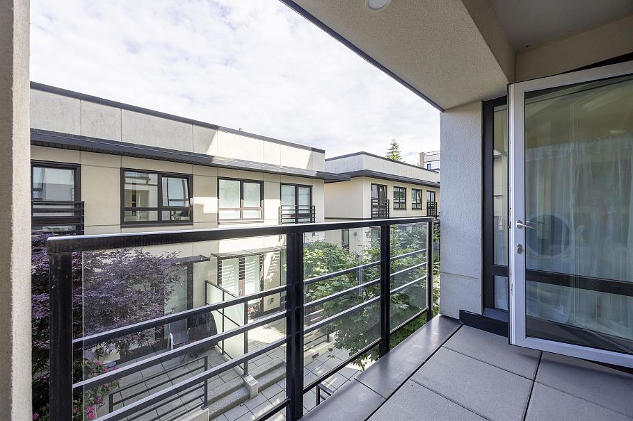 208 4408 Cambie Street Vancouver, BC - 17