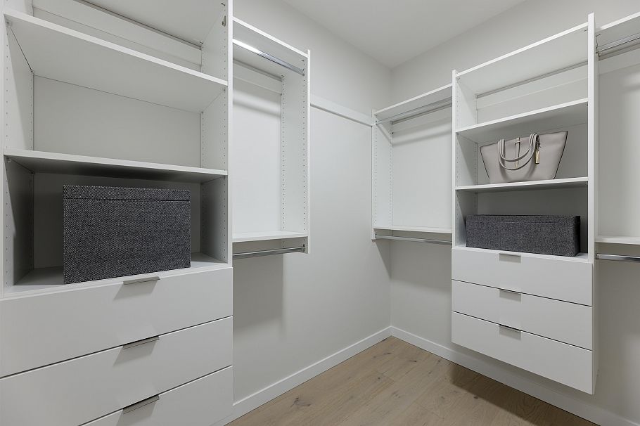 2703 7433 Cambie Street Vancouver, BC - 8