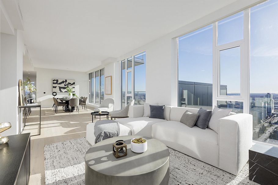 2703 7433 Cambie Street Vancouver, BC - 4