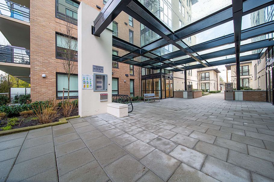 208 4408 Cambie Street Vancouver, BC - 19