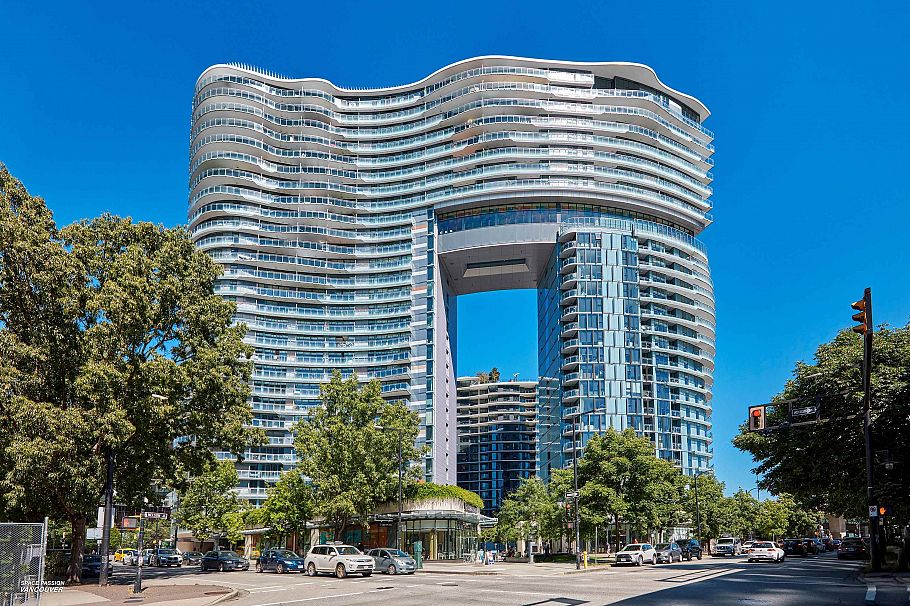 2421 89 Nelson Street Vancouver, BC - 22