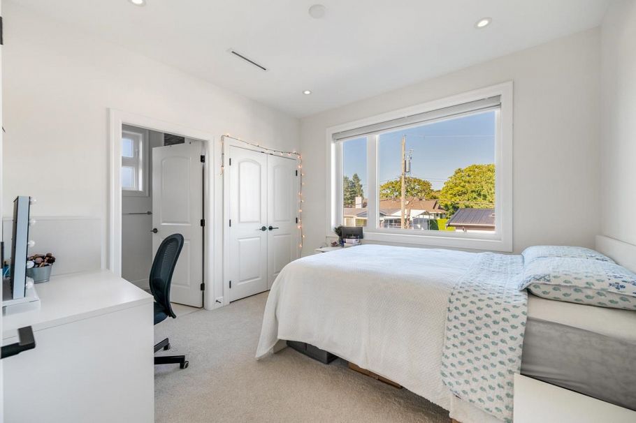 7662 French Street Vancouver, BC - 9