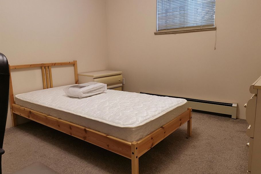 318 W 17th Avenue Vancouver, BC - 25