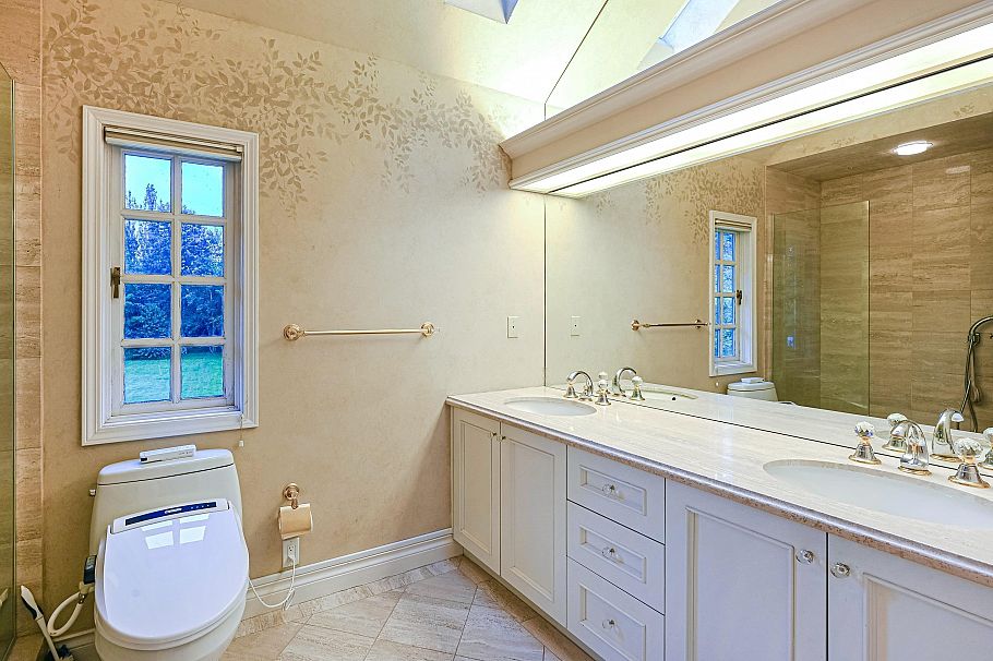 6786 Blenheim Street Vancouver, BC - 29