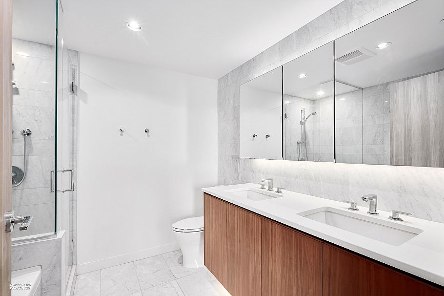 2421 89 Nelson Street Vancouver, BC - 6