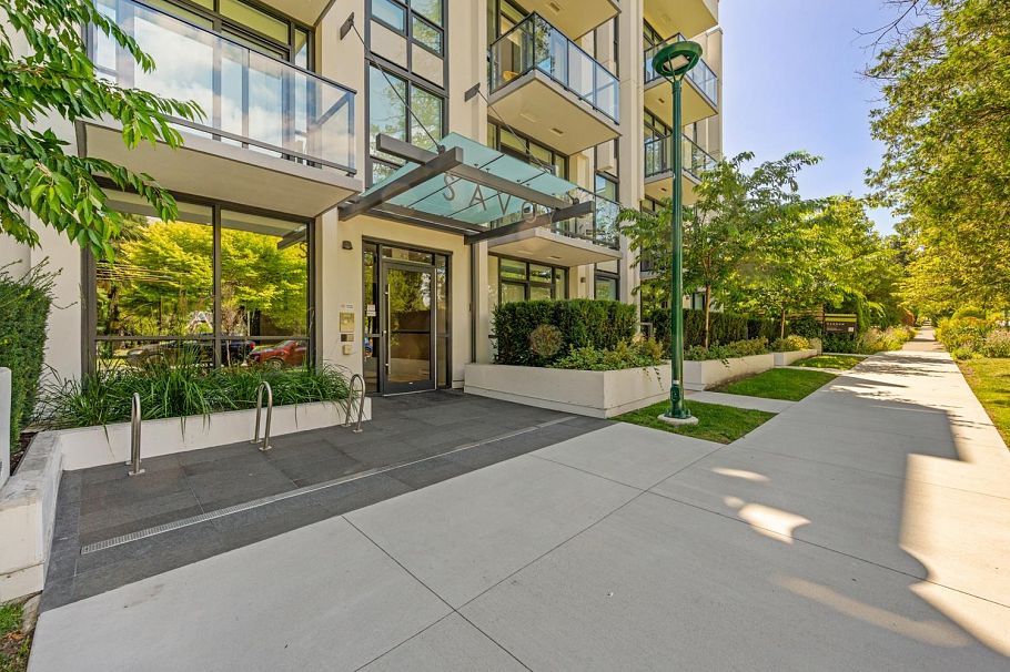 106 4240 Cambie Street Vancouver, BC - 3