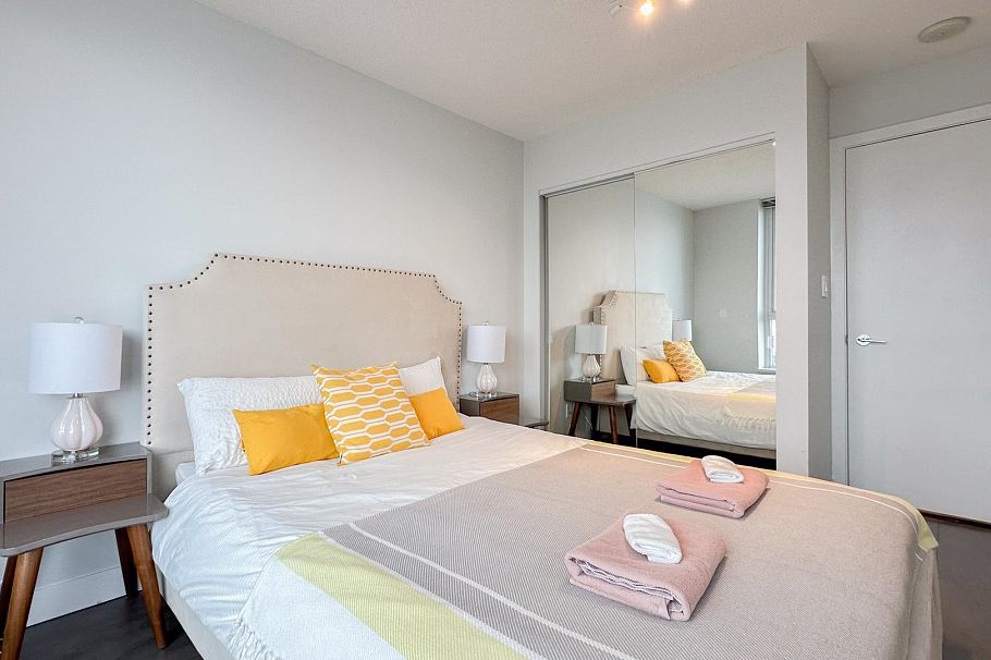 2705 689 Abbott Street Vancouver, BC - 19