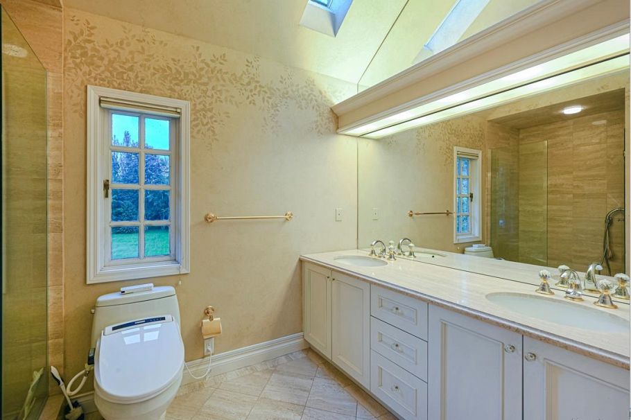 6786 Blenheim Street Vancouver, BC - 20