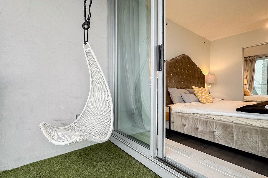 2705 689 Abbott Street Vancouver, BC - 17