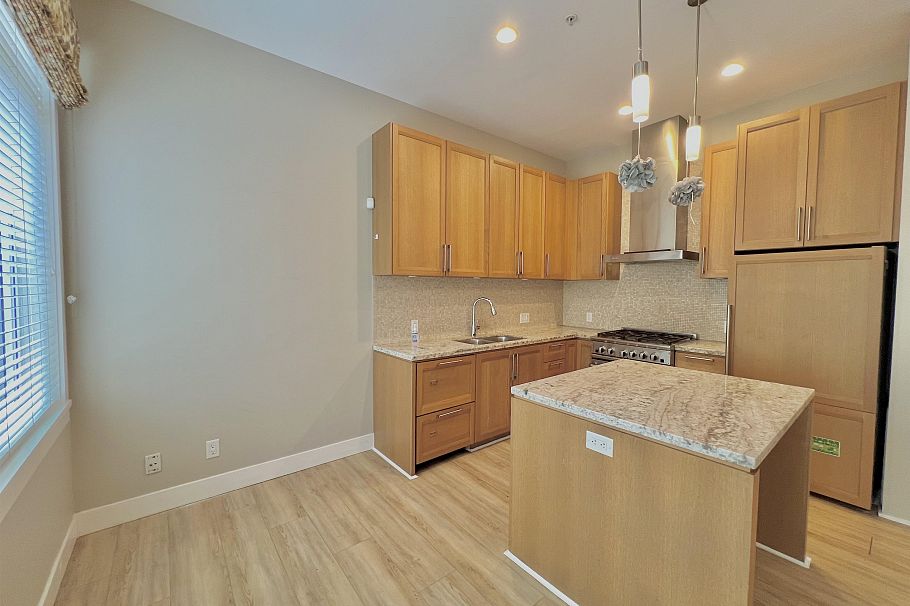 23 5879 Gray Avenue Vancouver, BC - 9