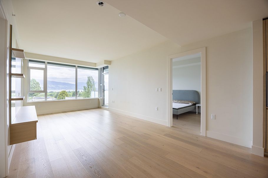 305 3639 W 16th Avenue Vancouver, BC - 4