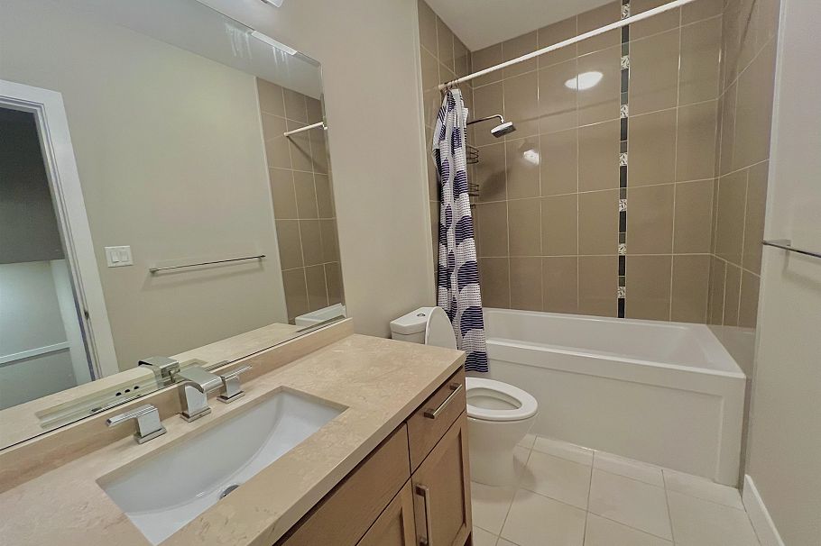 23 5879 Gray Avenue Vancouver, BC - 19