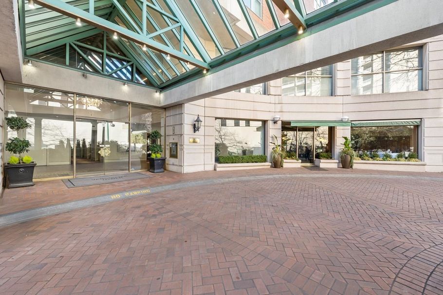 1206 909 Burrard Street Vancouver, BC - 29