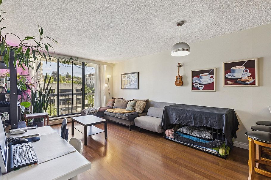 405 145 St. Georges Avenue North Vancouver, BC - 2