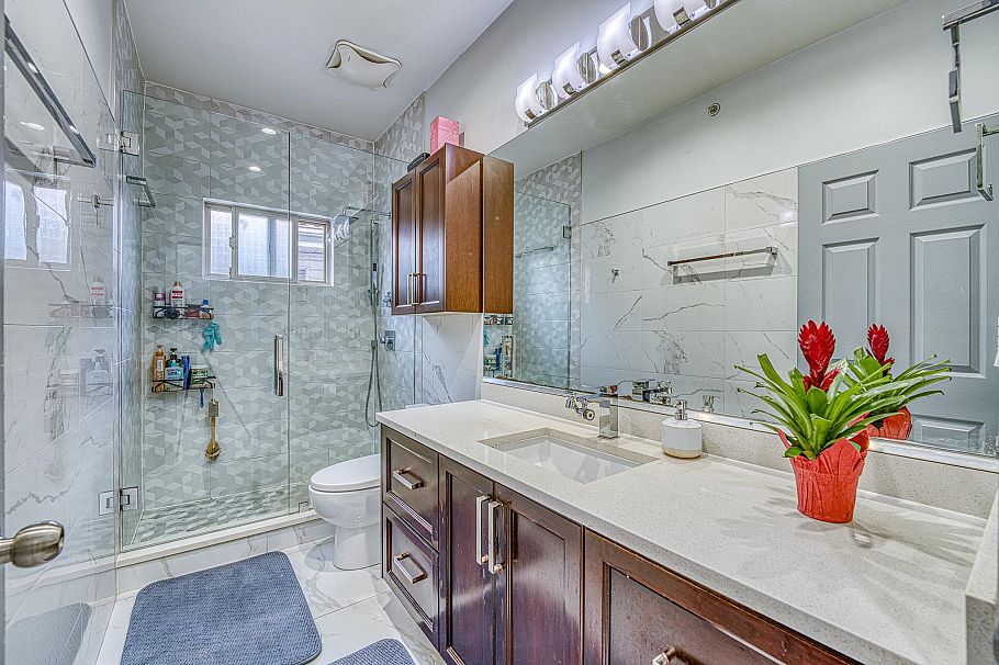 426 E 18th Avenue Vancouver, BC - 14