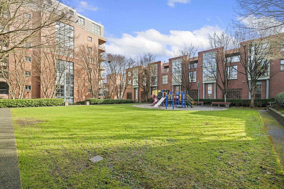 106 503 W 16th Avenue Vancouver, BC - 26