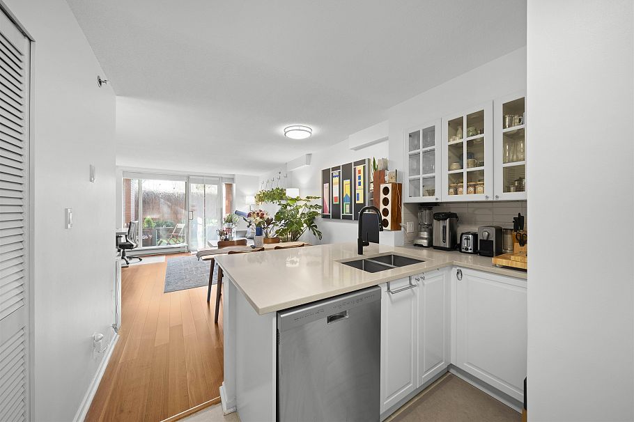 106 503 W 16th Avenue Vancouver, BC - 10