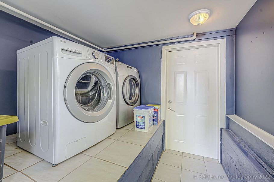 41 E 41st Avenue Vancouver, BC - 21