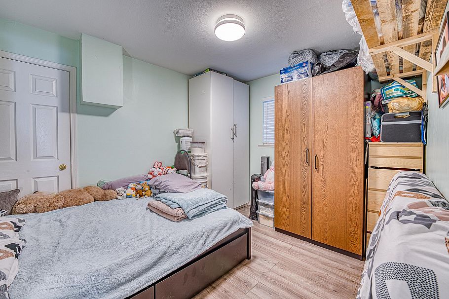 426 E 18th Avenue Vancouver, BC - 25