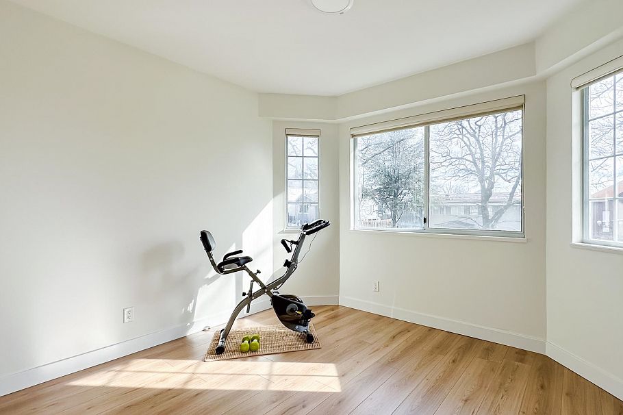 471 E 47th Avenue Vancouver, BC - 12